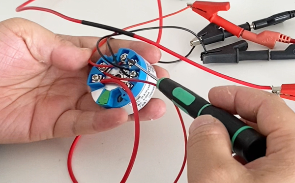 1748229327.png 溫度變送器模塊 - 副本.png